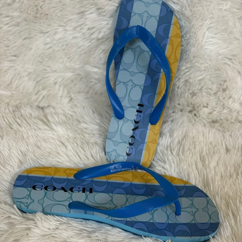 Coach  Multicolor Flip Flops